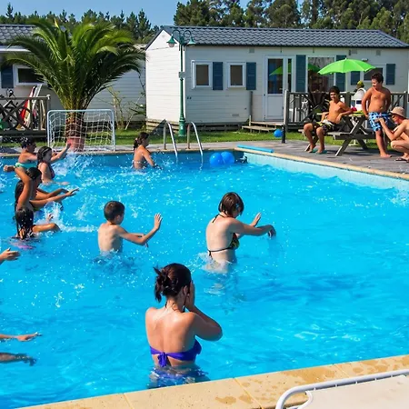 Comfortable Near With Shared Pool パタイアス