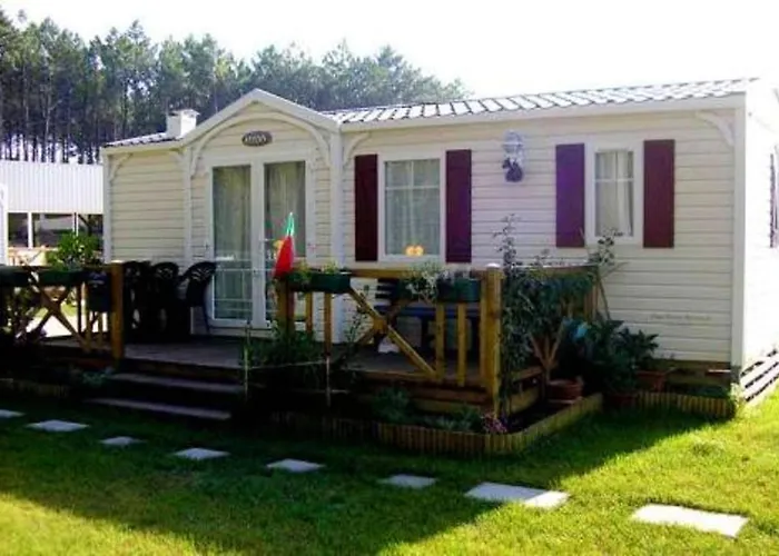 Holiday home Comfortable Near With Shared Pool