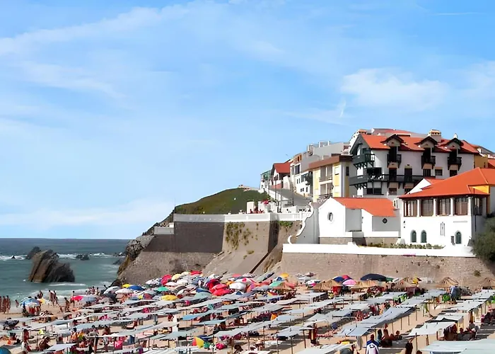 Comfortable Near With Shared Pool * Pataias